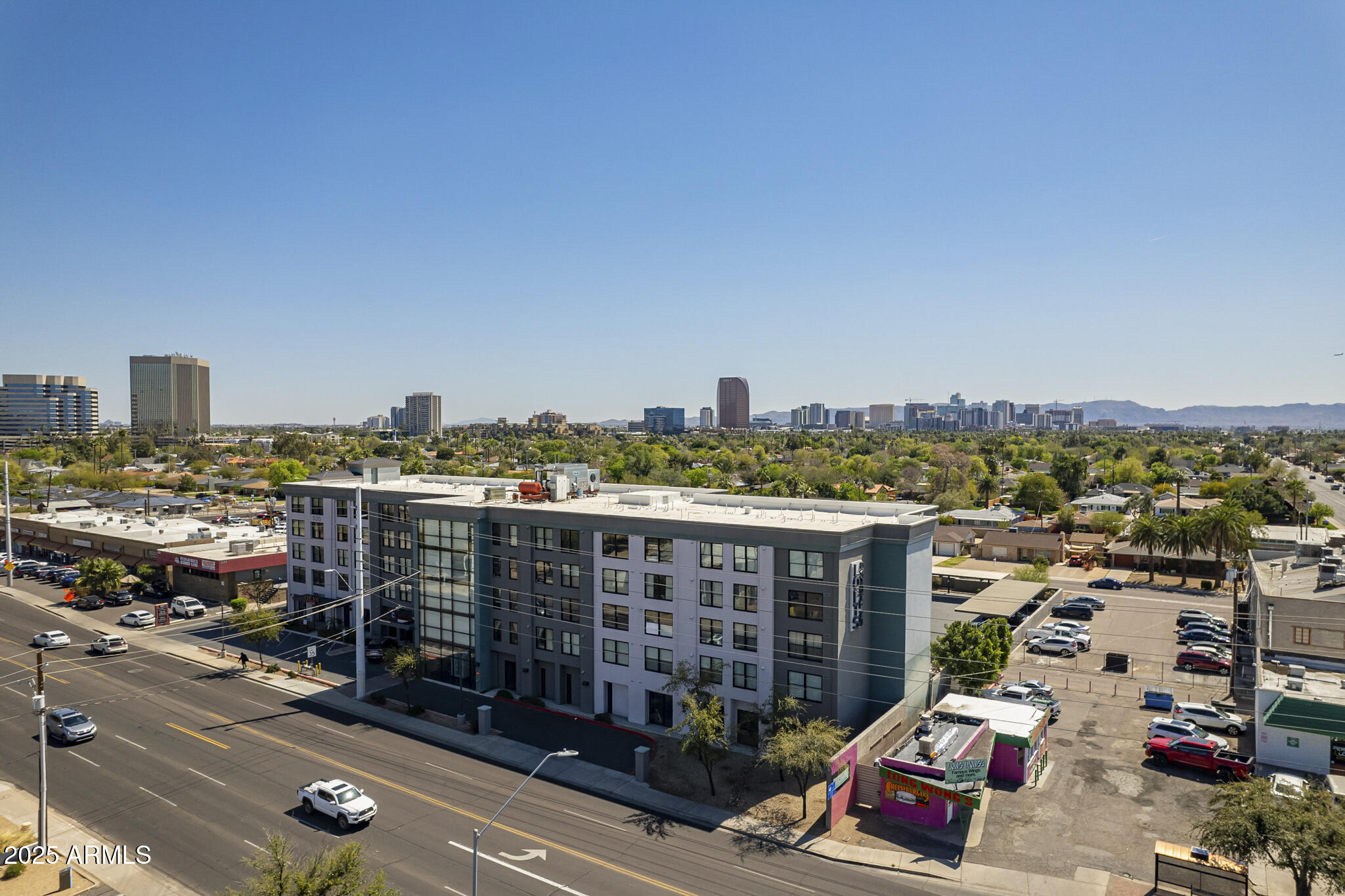 535 West Thomas Road, Unit 410 Phoenix, AZ 85013 - Photo 13 of 33 a city view