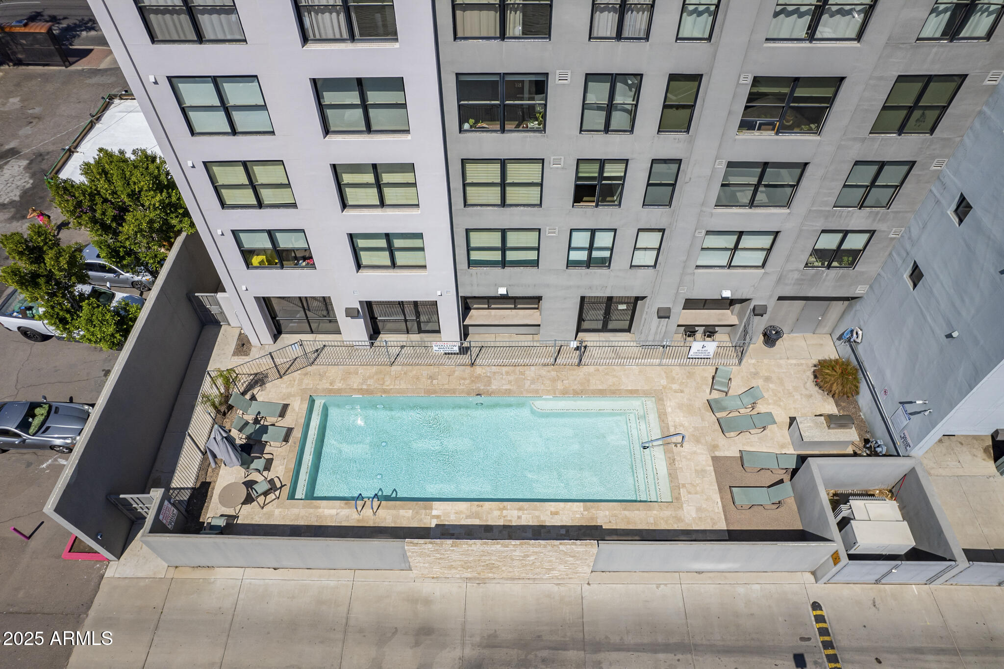 535 West Thomas Road, Unit 410 Phoenix, AZ 85013 - Photo 22 of 33 front view of building with outdoor space