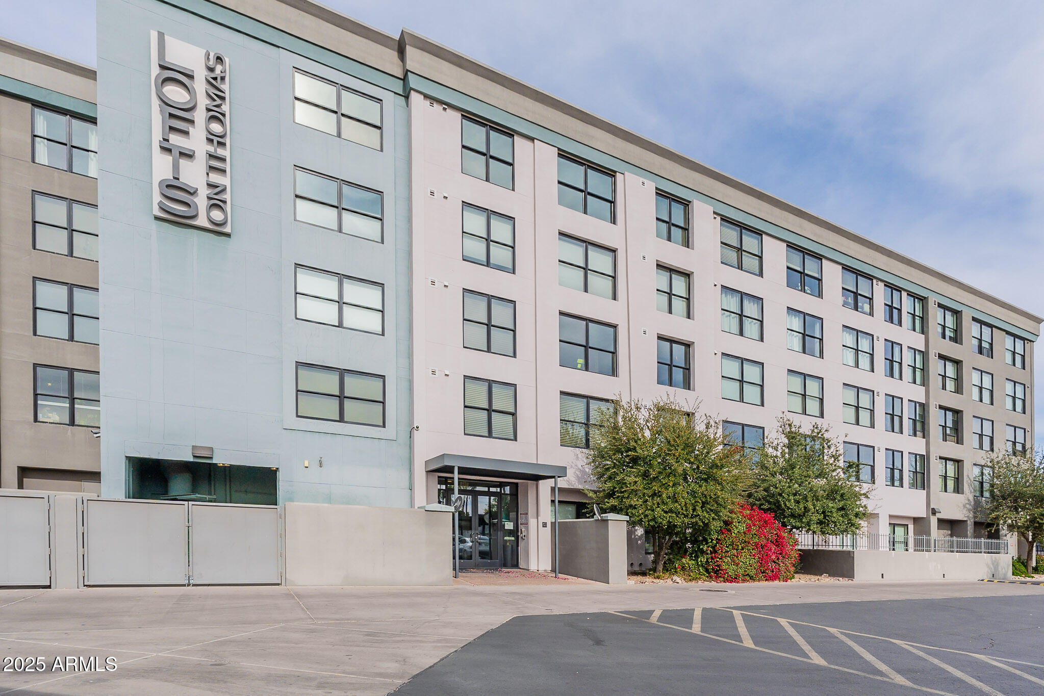 535 West Thomas Road, Unit 410 Phoenix, AZ 85013 - Photo 29 of 33 a front view of a building