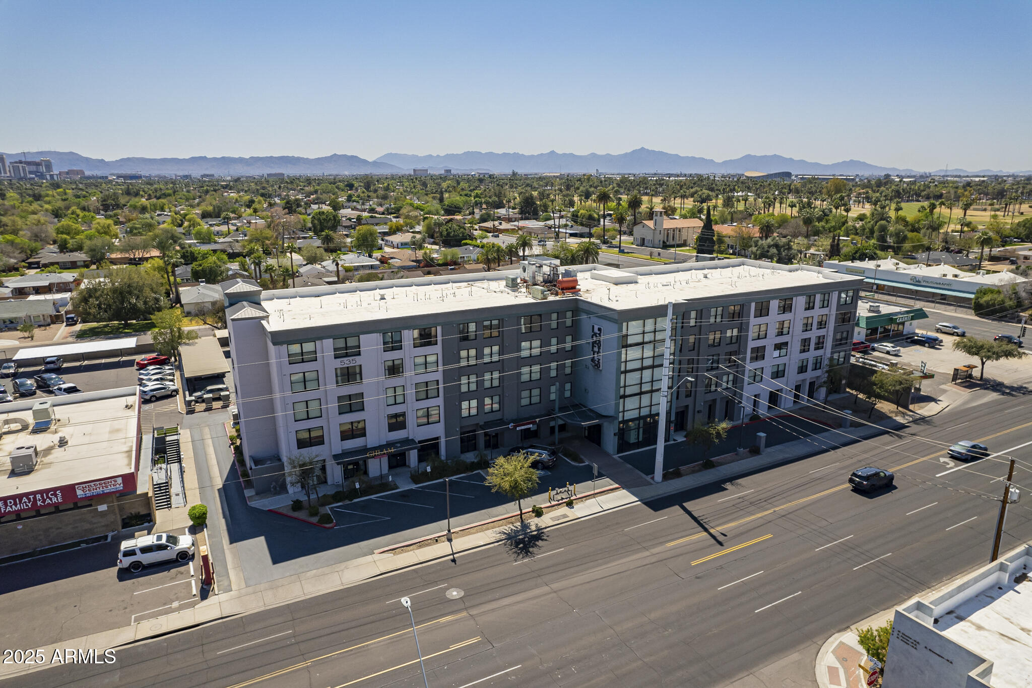 535 West Thomas Road, Unit 410 Phoenix, AZ 85013 - Photo 9 of 33 a picture of city view