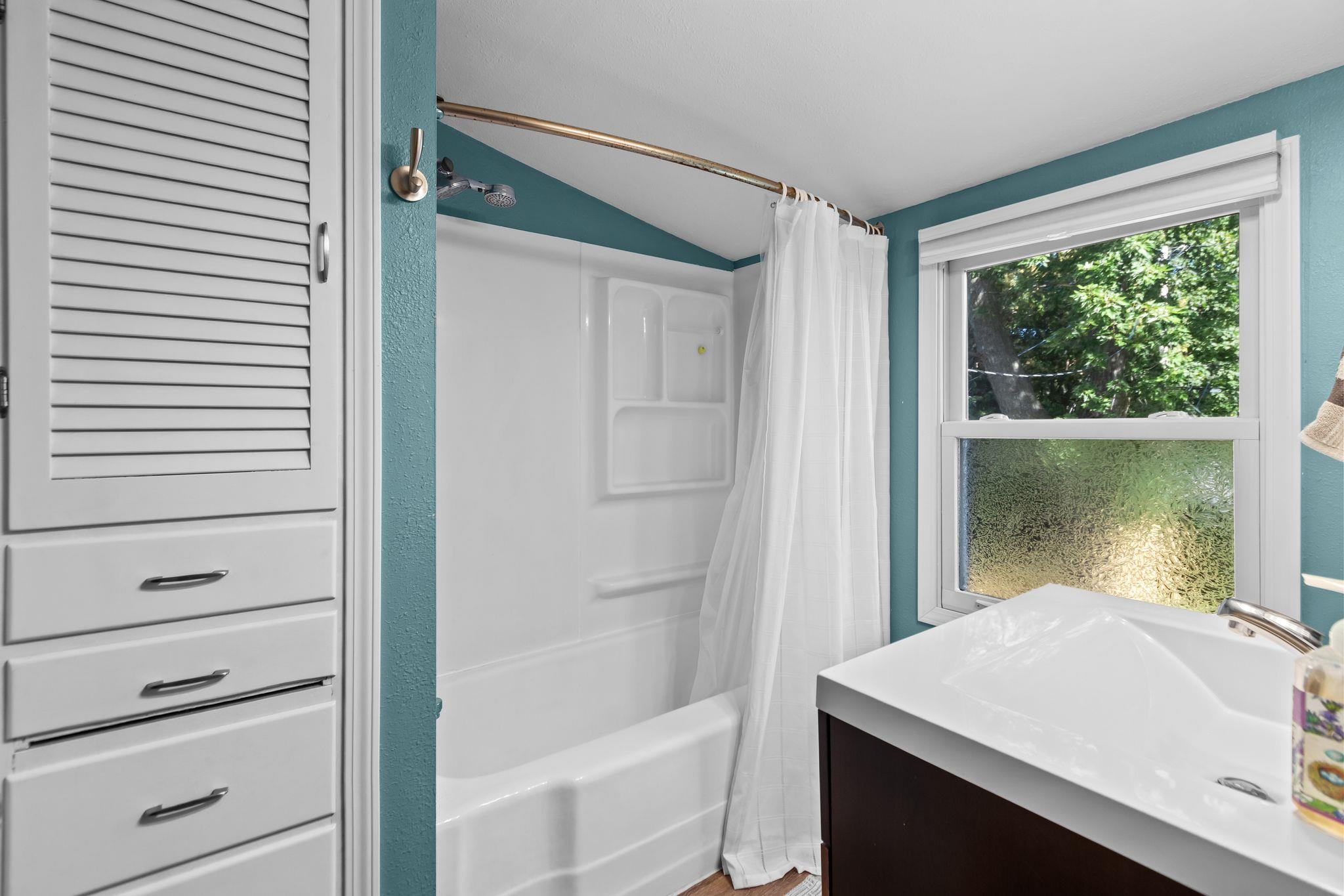 1018 East Frances Street Appleton, WI 54911 - Photo 27 of 40 Gallery Image 27