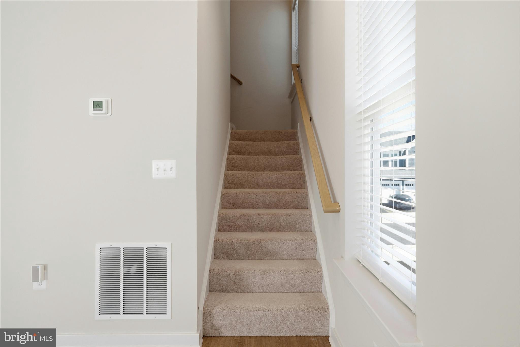 18351 Moss Garden Road Dumfries, VA 22026 - Photo 28 of 58 Stairs to Upper Level