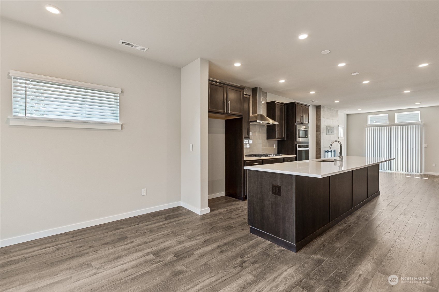 417 207th Street Southeast Bothell, WA 98012 - Photo 15 of 36 Gallery Image 15