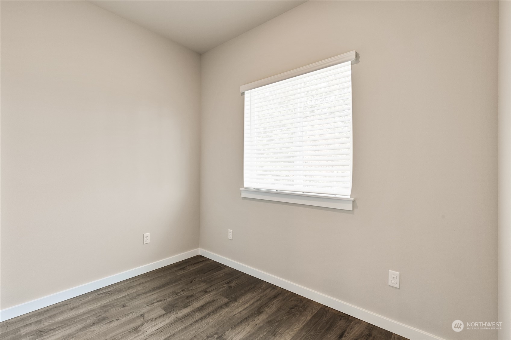 417 207th Street Southeast Bothell, WA 98012 - Photo 19 of 36 Gallery Image 19