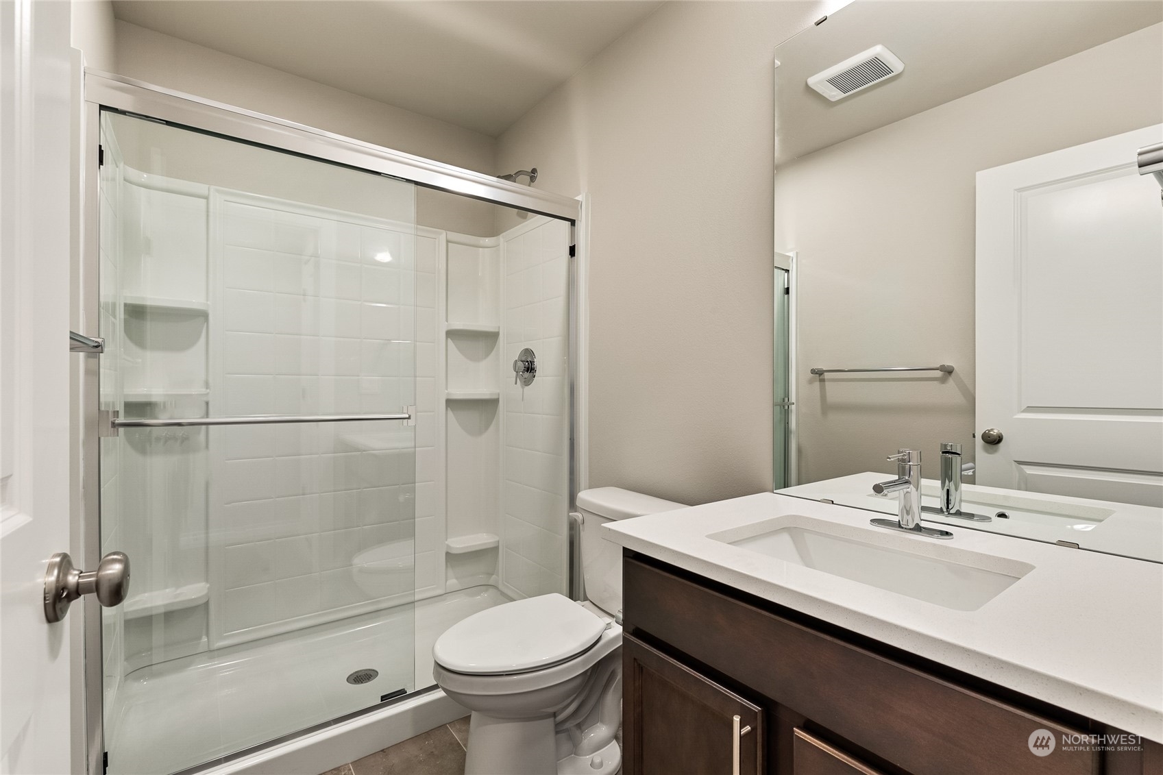 417 207th Street Southeast Bothell, WA 98012 - Photo 9 of 36 Gallery Image 9
