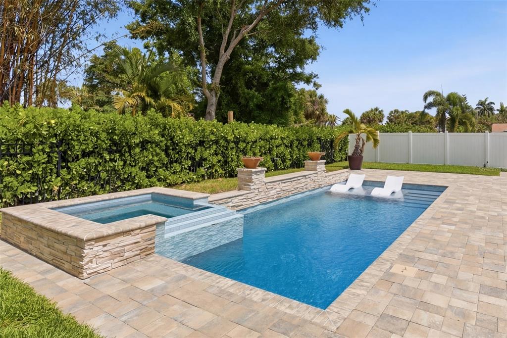 1450 Strada D Oro Venice, FL 34292 - Photo 2 of 38
