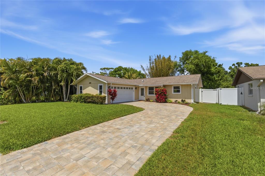 1450 Strada D Oro Venice, FL 34292 - Photo 36 of 38