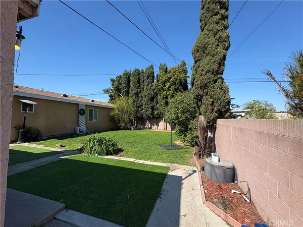 $5,500 | 5421 West 120th Street, Inglewood, CA 90304