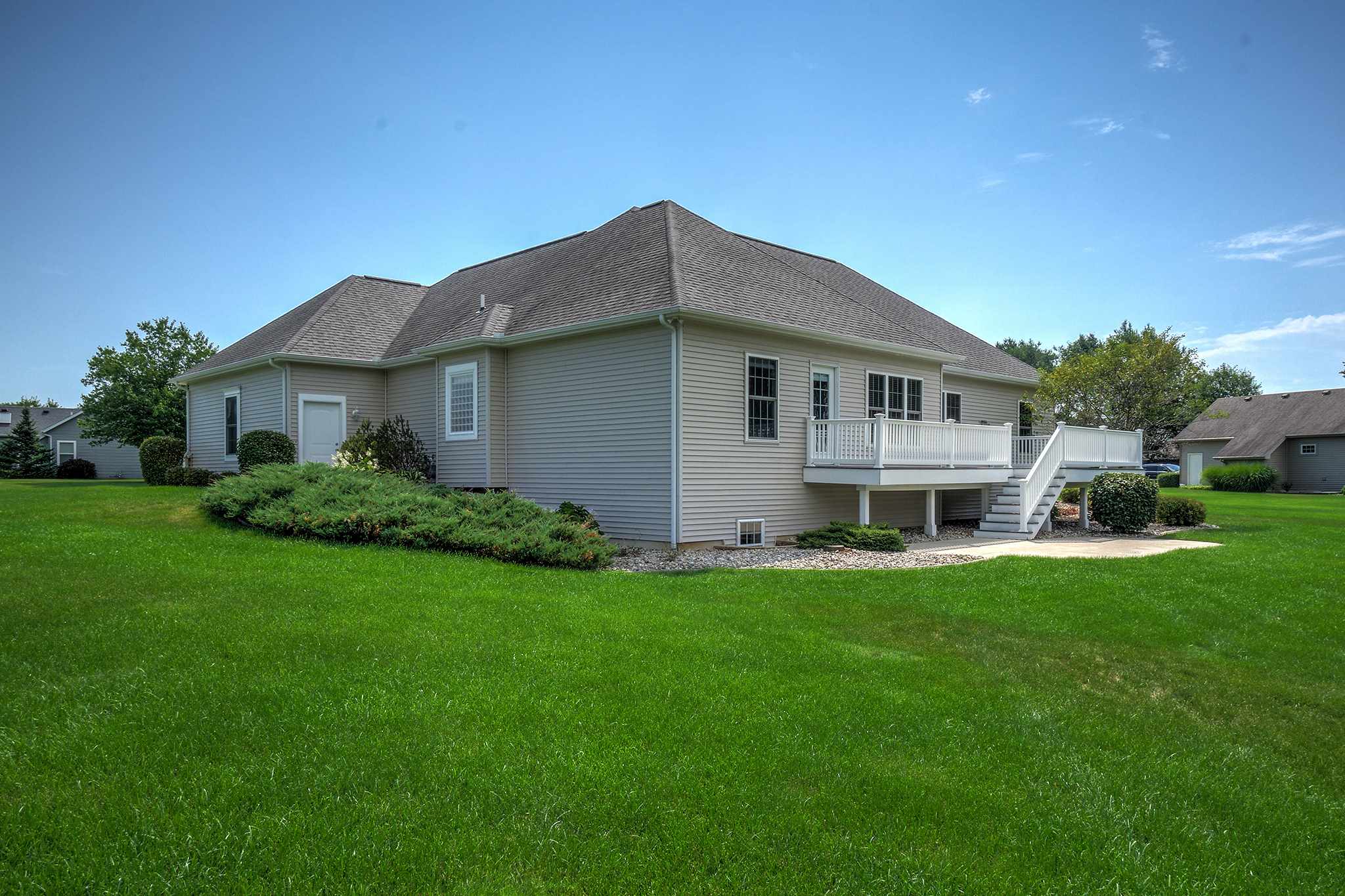 51707 Copperfield Ridge Granger, IN 46530 - Photo 34 of 36 Gallery Image 34