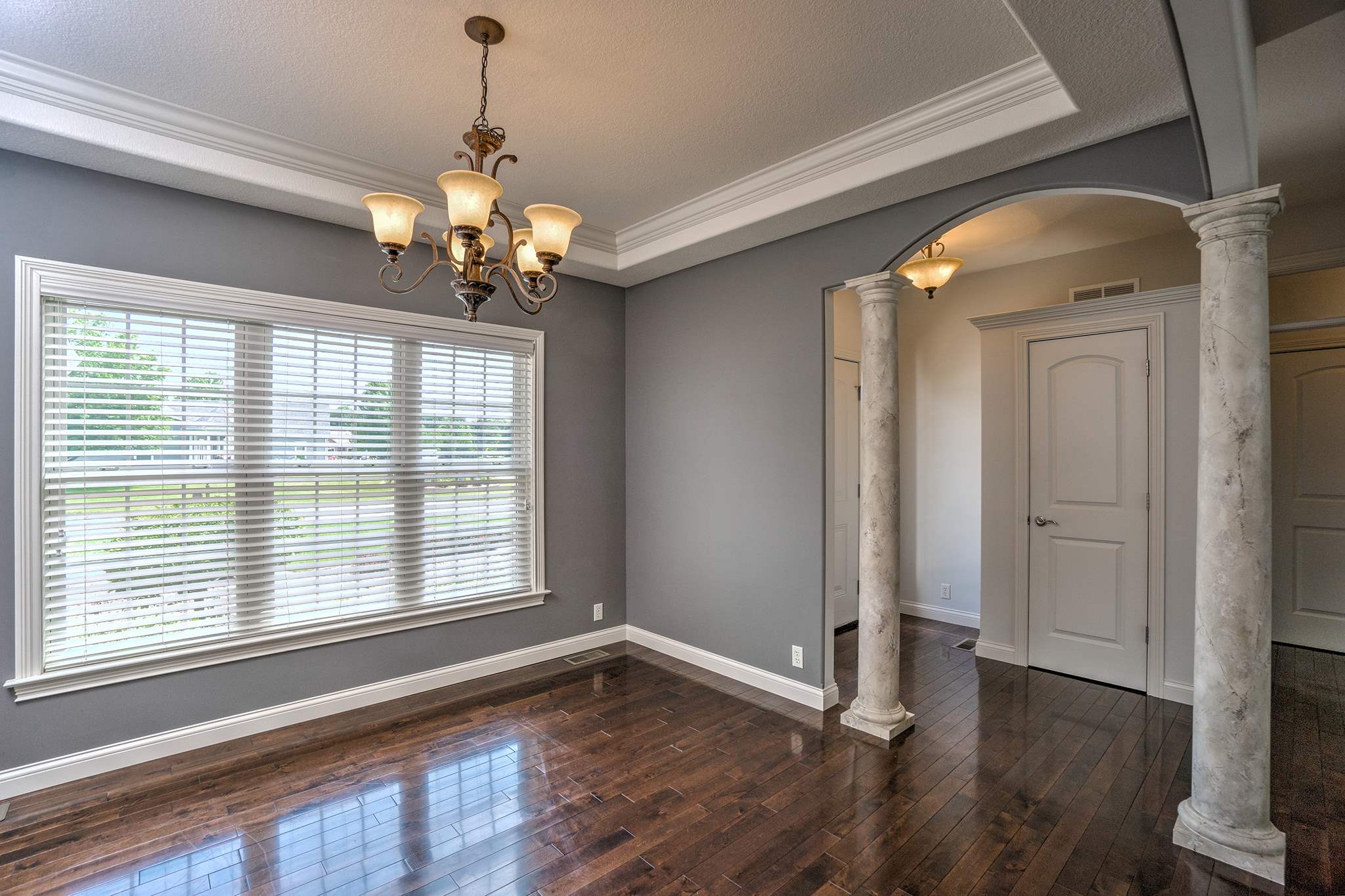51707 Copperfield Ridge Granger, IN 46530 - Photo 5 of 36 Gallery Image 5