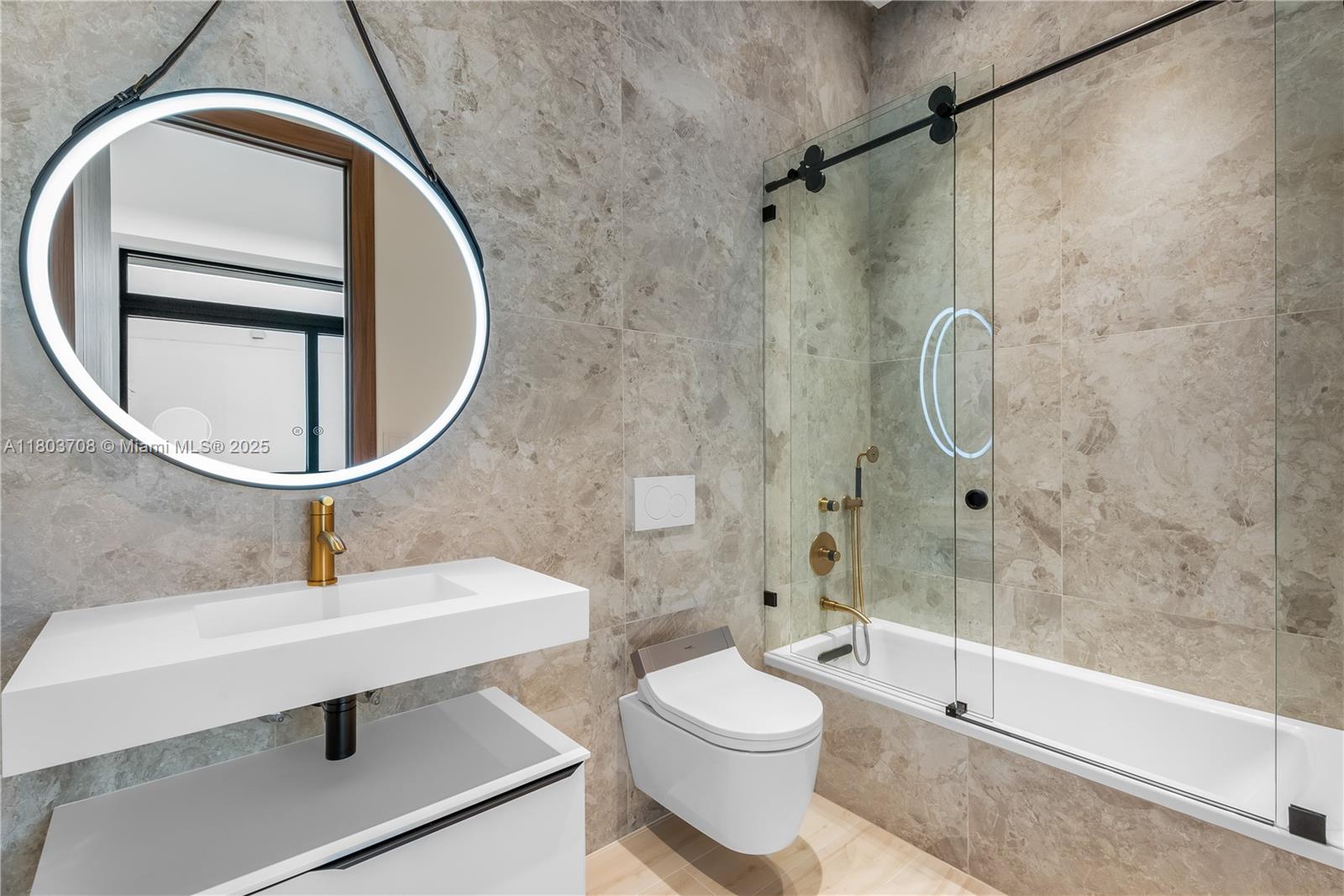 2037 Northeast 121st Road North Miami, FL 33181 - Photo 26 of 36