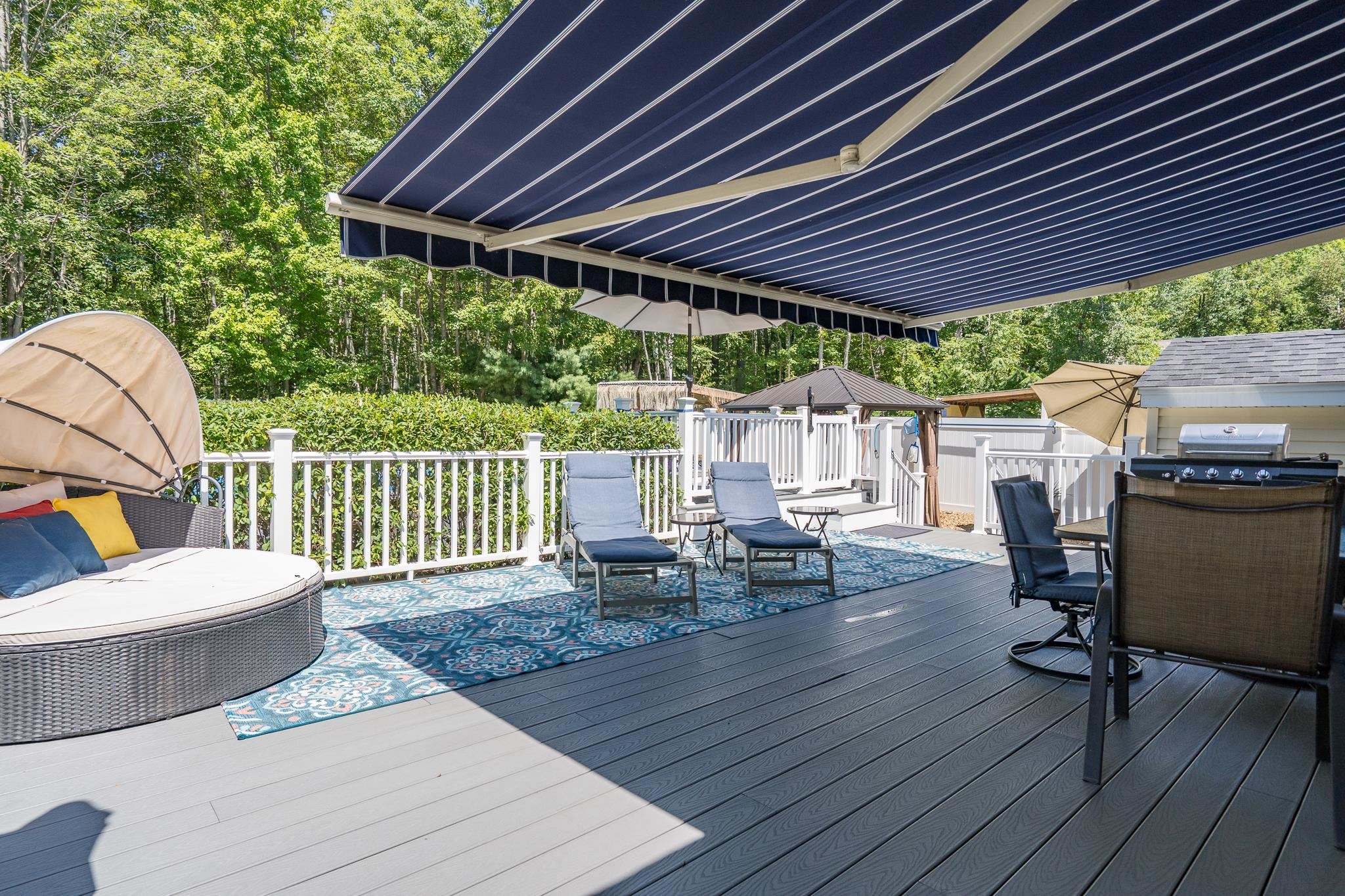 108 Farmer Road Hooksett, NH 03106 - Photo 31 of 49