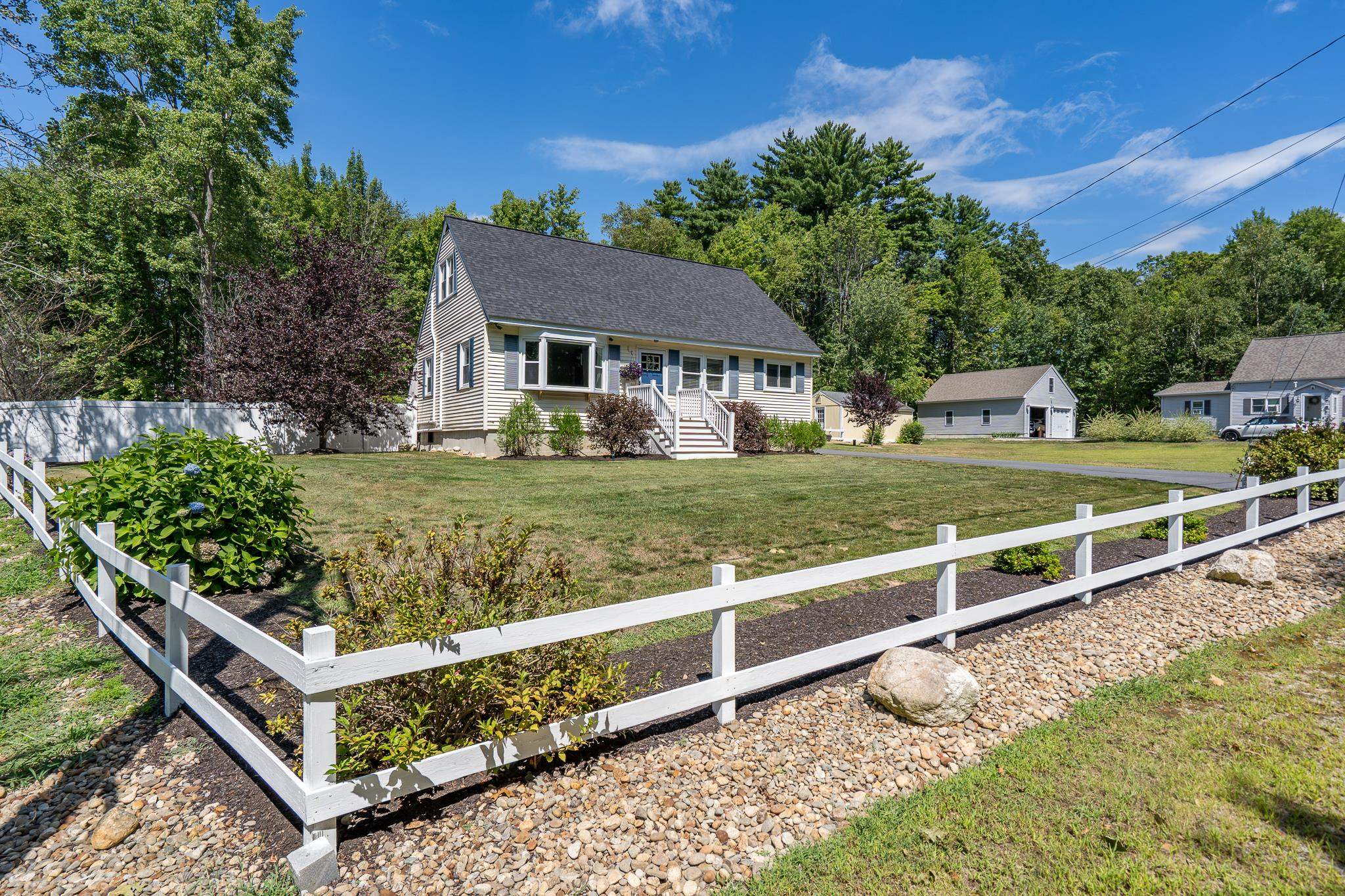 108 Farmer Road Hooksett, NH 03106 - Photo 42 of 49