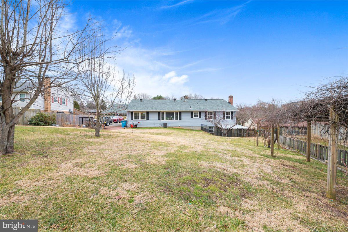 8709 Hawkins Creamery Road Gaithersburg, MD 20882 - Photo 34 of 36