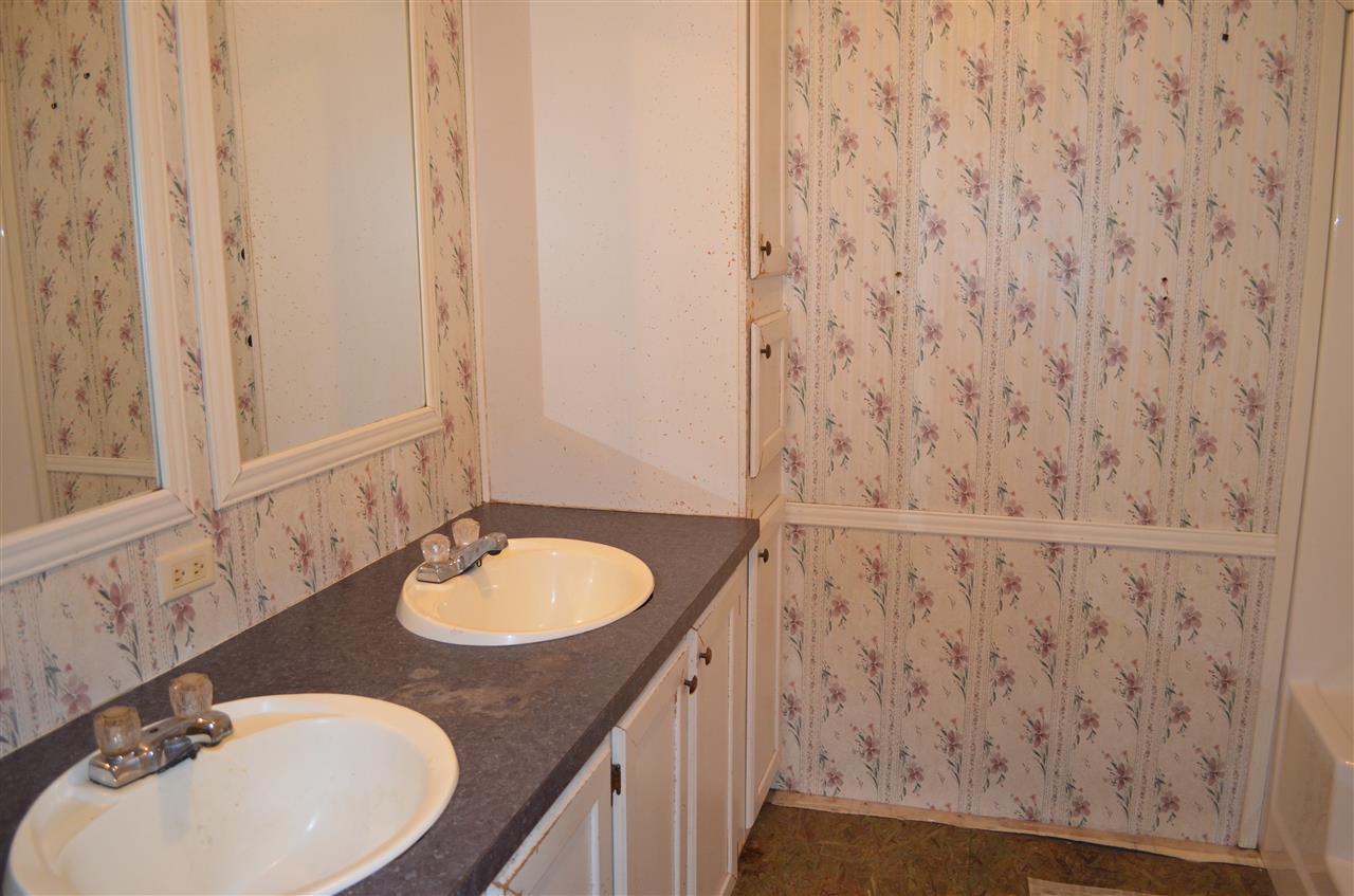 291 Wilkie Bridge Road Inman, SC 29349 - Photo 8 of 14
