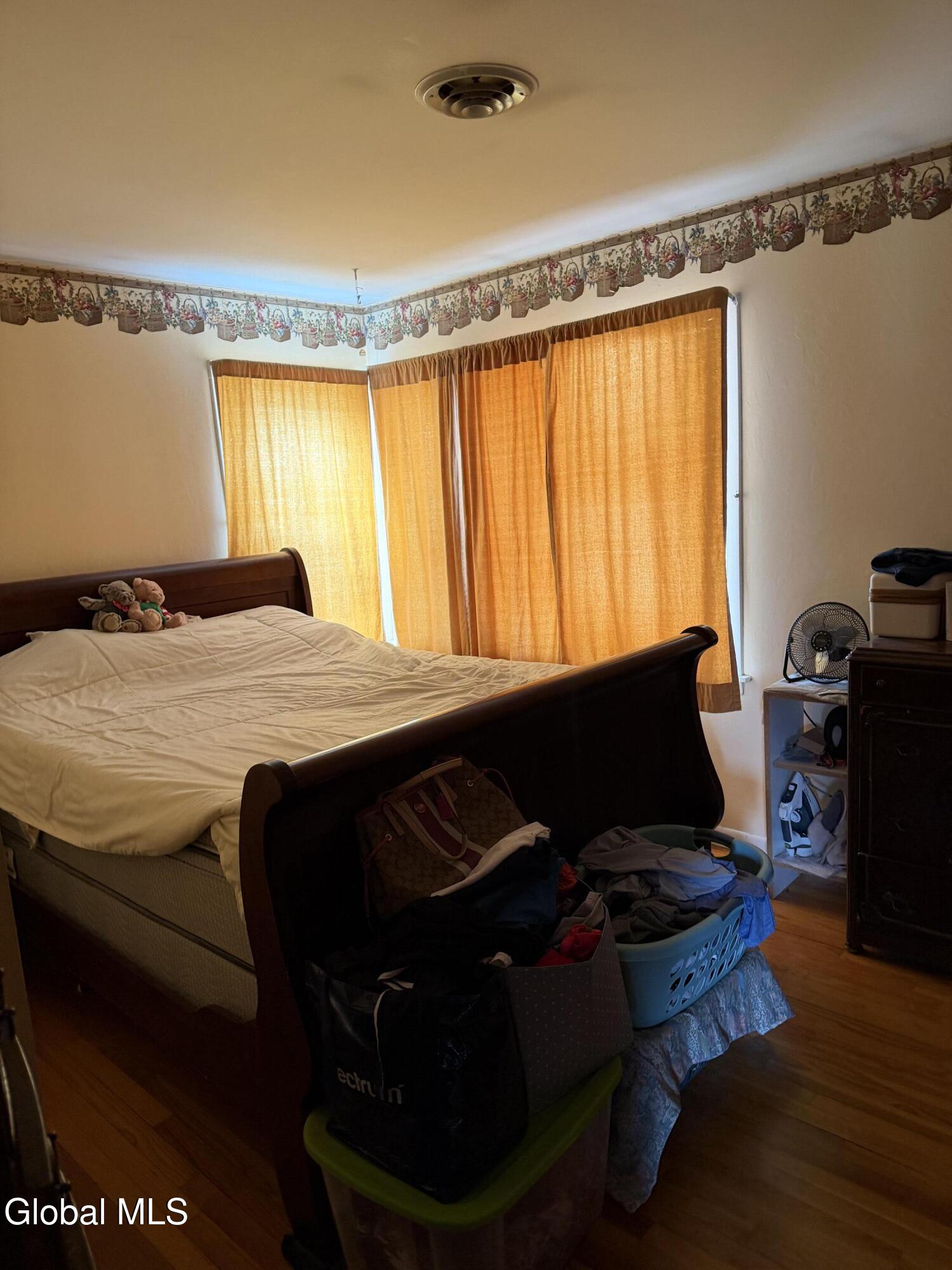 166 Vly Road Colonie, NY 12309 - Photo 7 of 9 IMG_2889