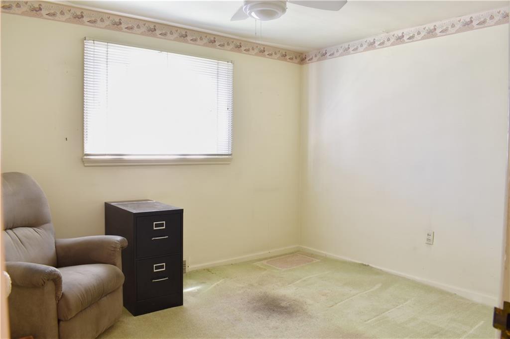 1414 Agnes Road Pittsburgh, PA 15227 - Photo 9 of 24 Gallery Image 9