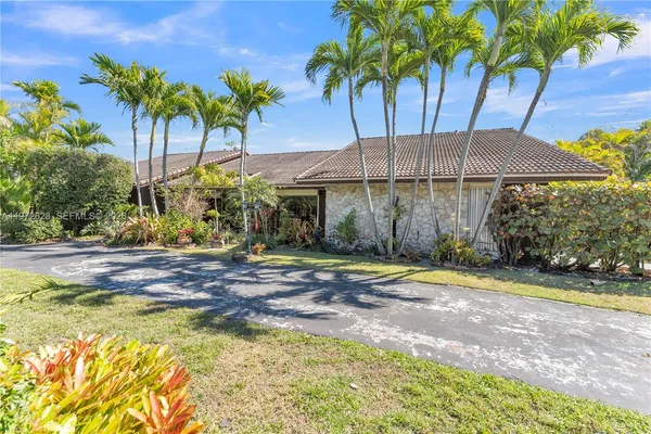 $10,000 | 15305 Southwest 74th Court, Palmetto Bay, FL 33157