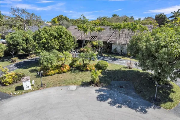 $10,000 | 15305 Southwest 74th Court, Palmetto Bay, FL 33157