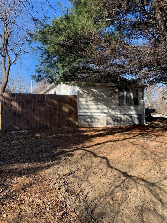 4502 Orchard Road St. Joseph, MO 64505 - Photo 11 of 33