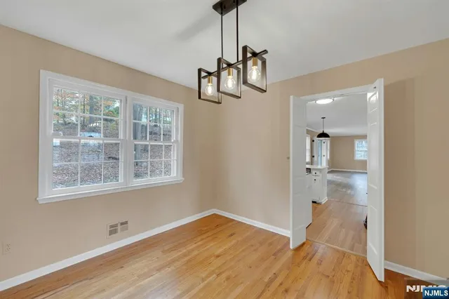 $1,150,000 | 267 East Cedar Street, Livingston, NJ 07039