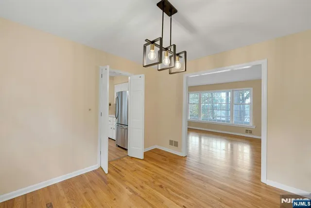 $1,150,000 | 267 East Cedar Street, Livingston, NJ 07039