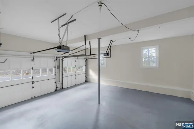 $1,150,000 | 267 East Cedar Street, Livingston, NJ 07039