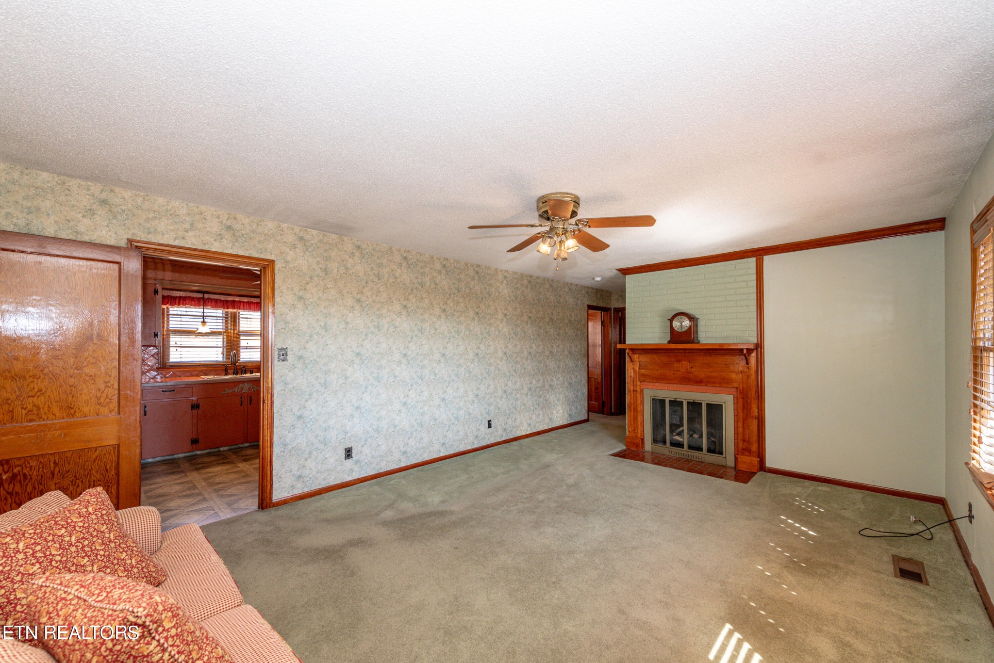 5890 Loudon Ridge Road Lenoir City, TN 37771 - Photo 11 of 42 Gallery Image 11
