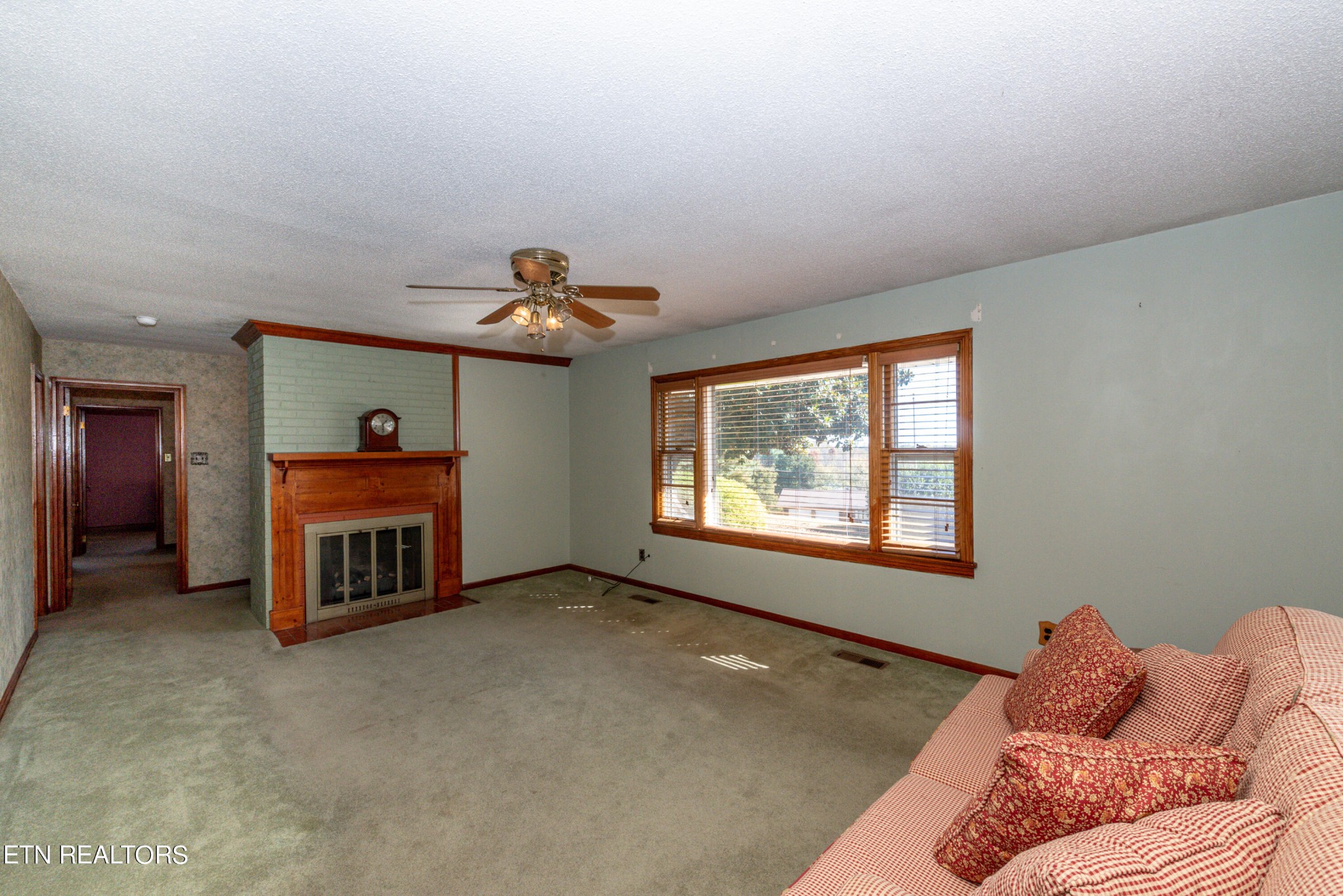 5890 Loudon Ridge Road Lenoir City, TN 37771 - Photo 10 of 42 Gallery Image 10
