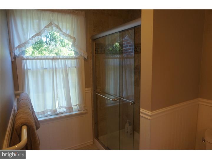 1024 Beaumont Road Berwyn, PA 19312 - Photo 15 of 19 Bathroom