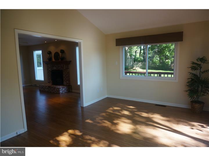 1024 Beaumont Road Berwyn, PA 19312 - Photo 5 of 19 Sun Room