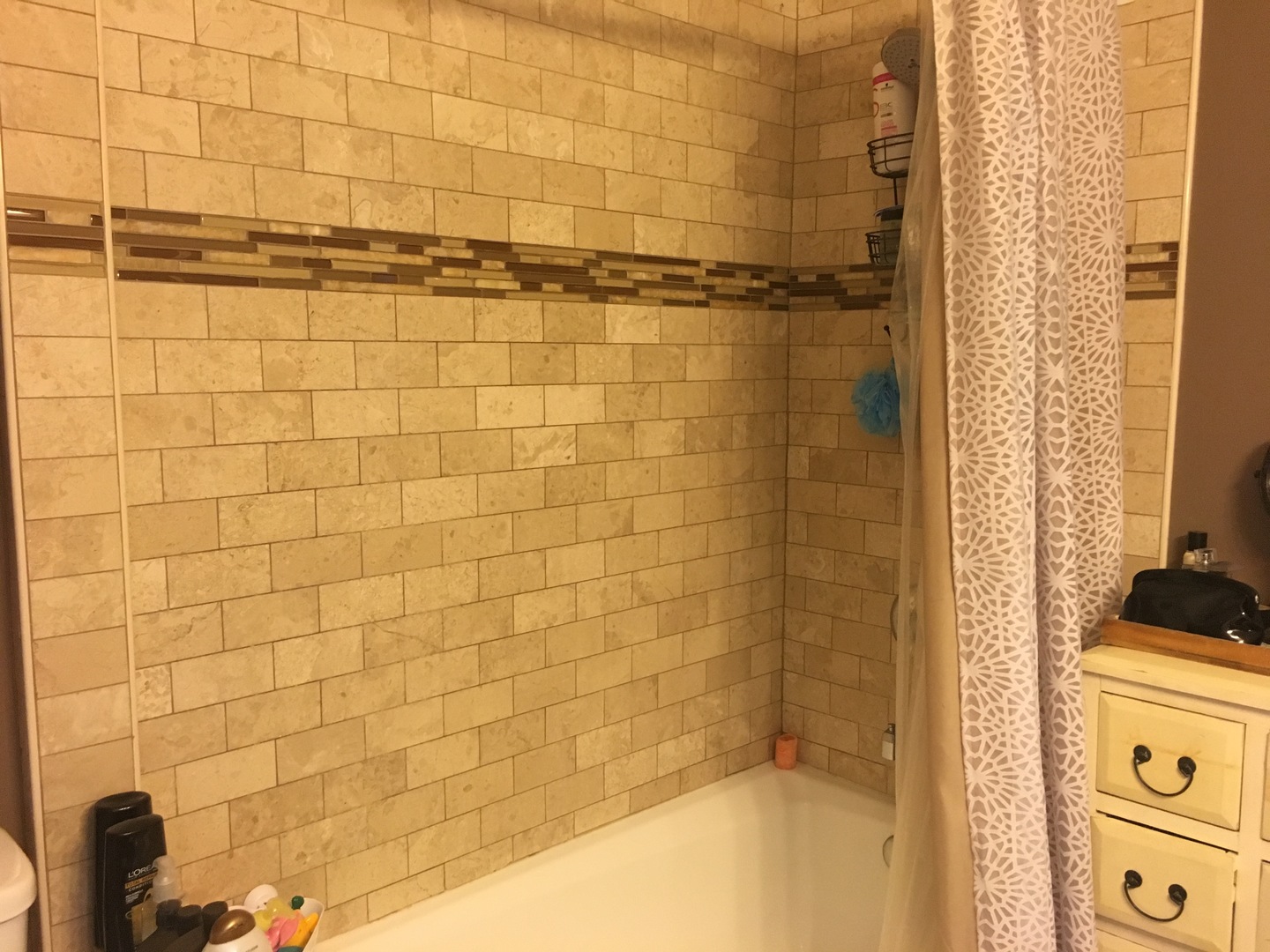 2422 Forest Avenue North Riverside, IL 60546 - Photo 16 of 19 a bathroom with a bathtub