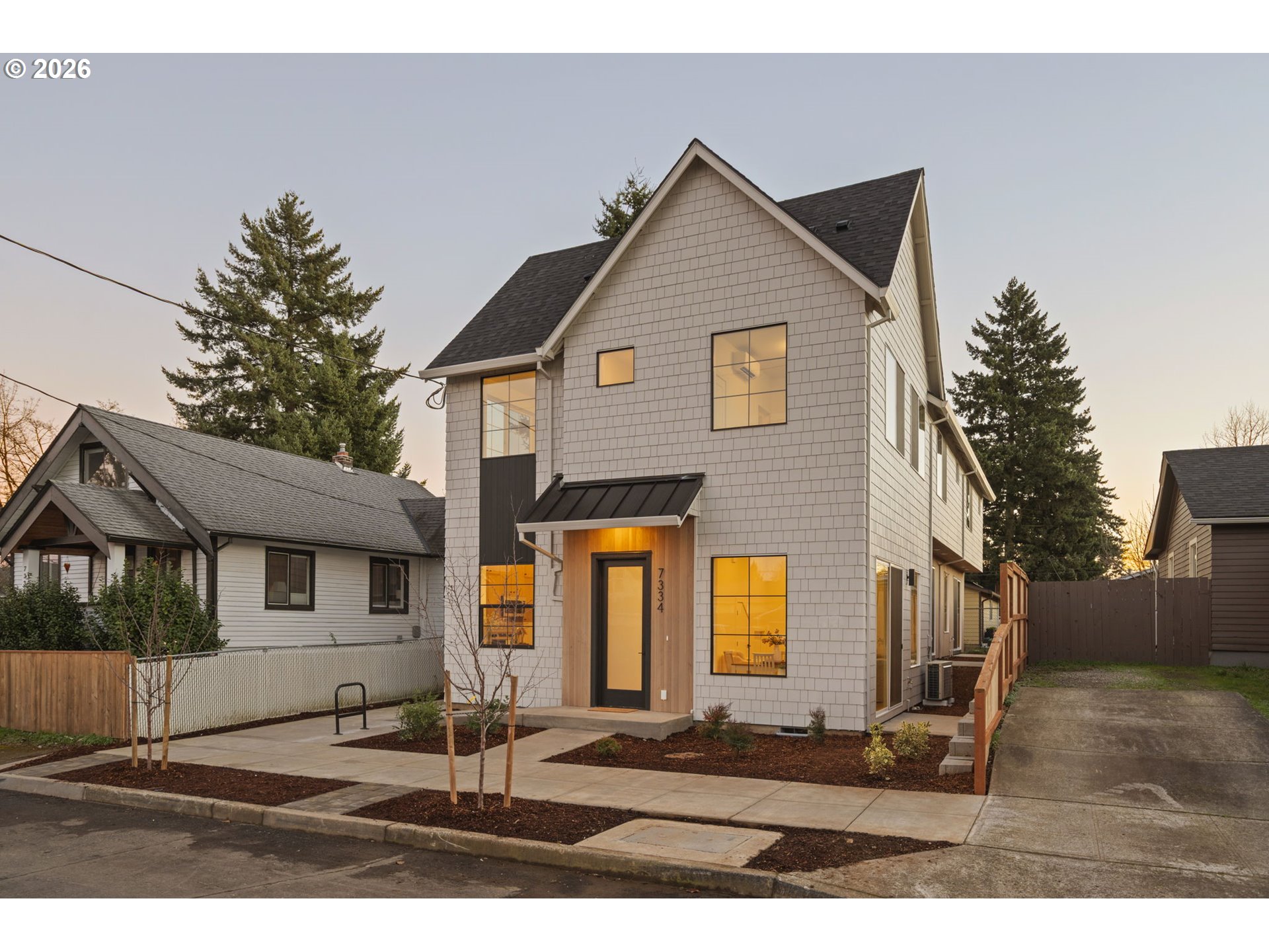 7334 Southeast Bybee Boulevard, Unit 1 Portland, OR 97206 - Photo 2 of 20