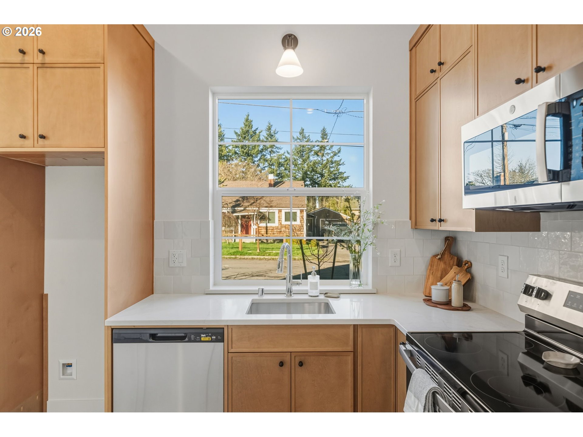 7334 Southeast Bybee Boulevard, Unit 1 Portland, OR 97206 - Photo 9 of 20