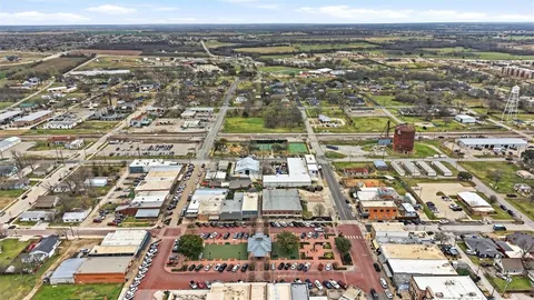 $1,250,000 | 212 East Walnut Street, Celina, TX 75009