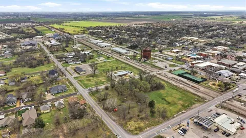 $1,250,000 | 212 East Walnut Street, Celina, TX 75009