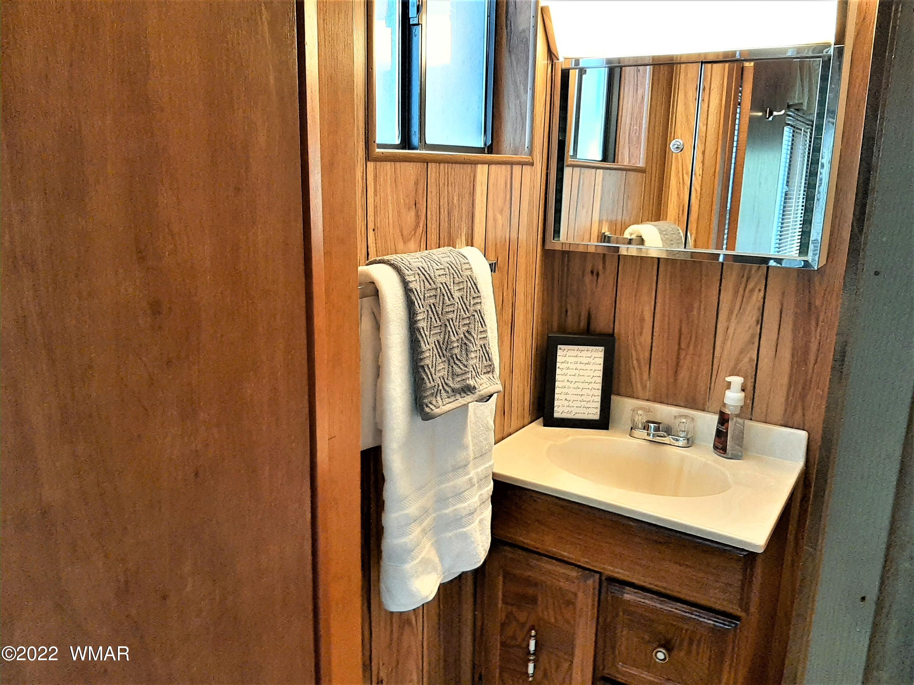 2089 Indian Trail Overgaard, AZ 85933 - Photo 25 of 28