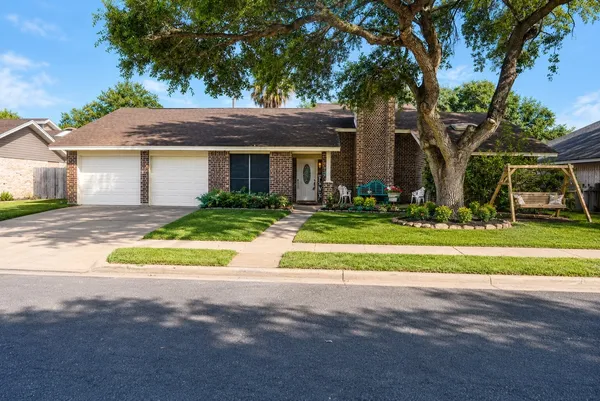 $275,000 | 110 Santa Fe, Victoria, TX 77904