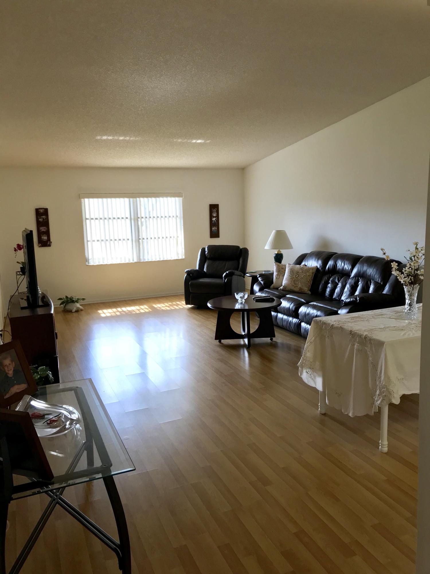 8216 Summerbreeze Lane Boca Raton, FL 33496 - Photo 4 of 33 Living/Dining Area