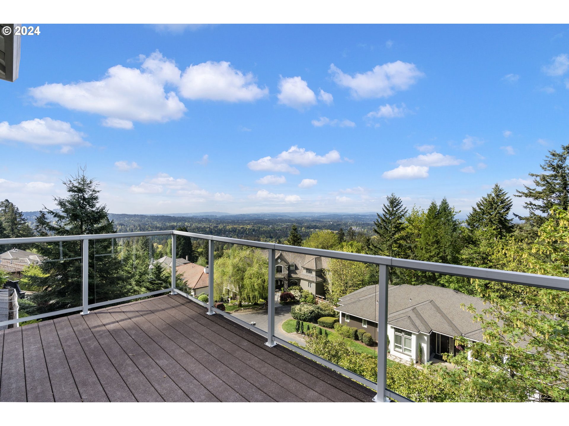 3356 Southwest Fairmount Boulevard Portland, OR 97239 - Photo 19 of 47 Balcony