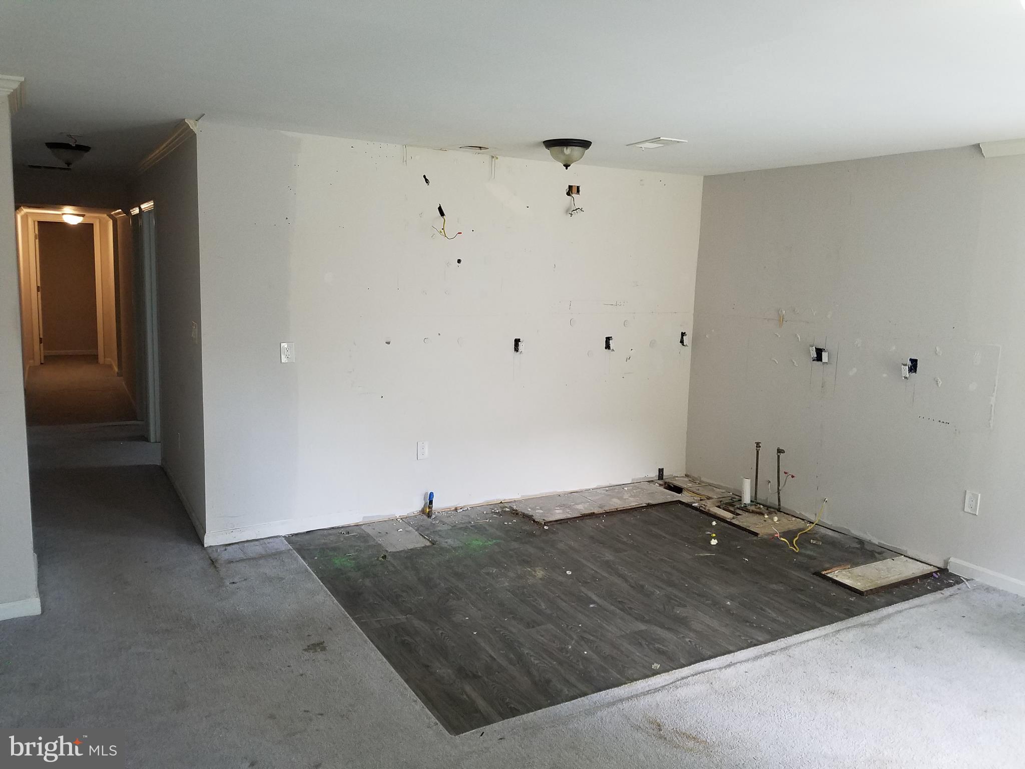 48 East Reed Avenue Alexandria, VA 22305 - Photo 4 of 13