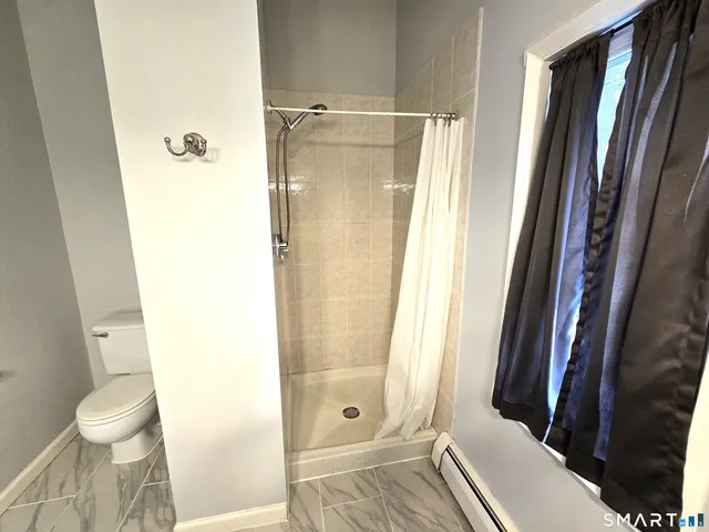 $3,000 | 7 Staunton Court, Unit E, Farmington, CT 06032