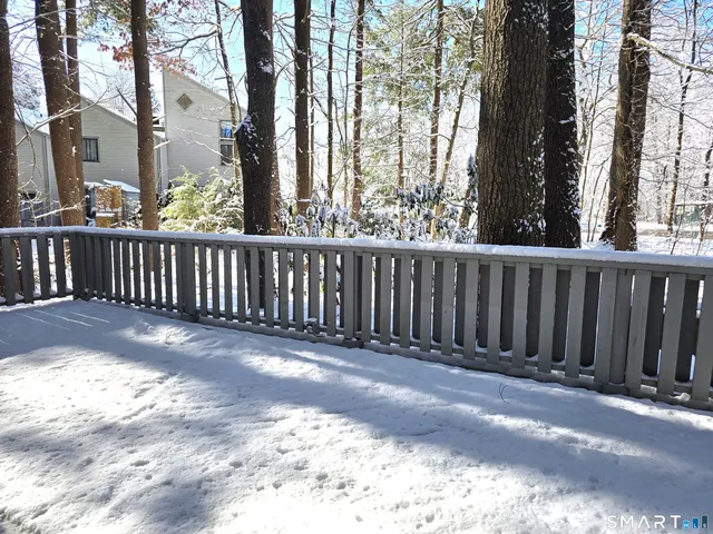 $3,000 | 7 Staunton Court, Unit E, Farmington, CT 06032