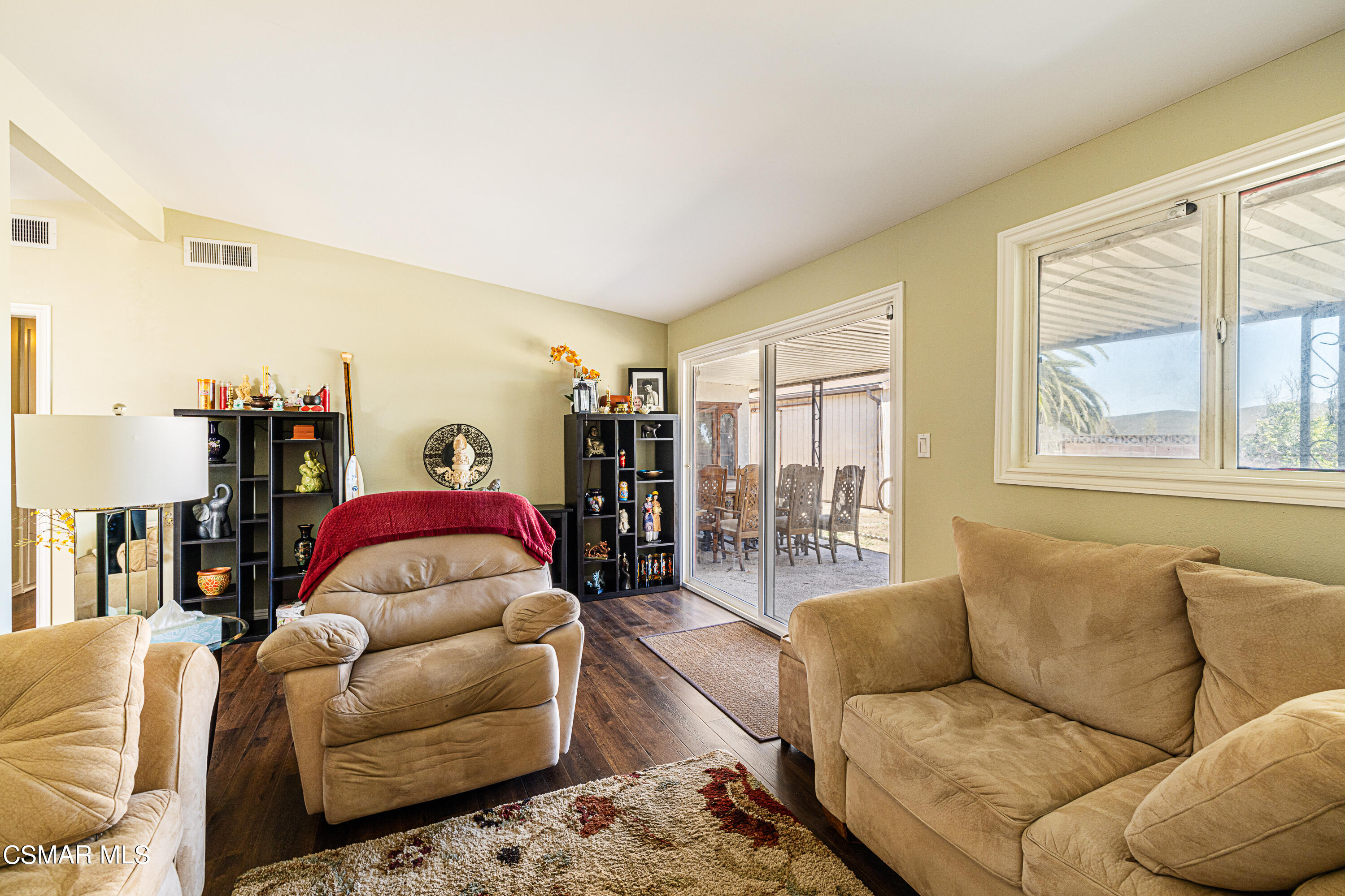 3420 Madera Place Oxnard, CA 93033 - Photo 9 of 17 Madera13