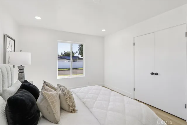 $1,320,888 | 10007 Debra Avenue, North Hills, CA 91343