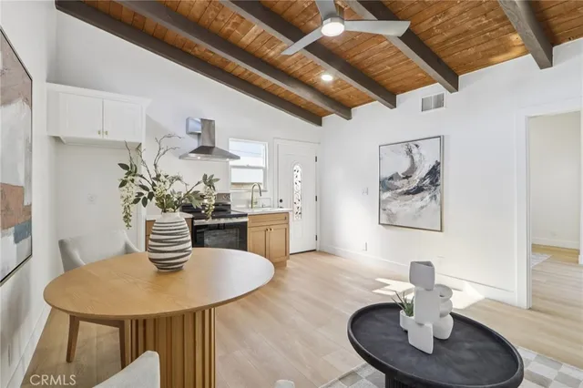 $1,320,888 | 10007 Debra Avenue, North Hills, CA 91343