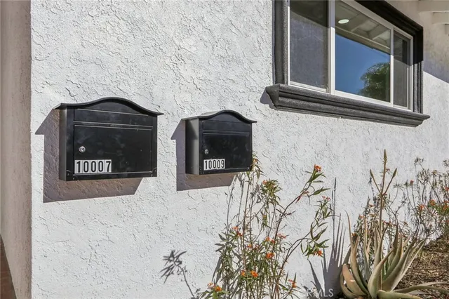 $1,320,888 | 10007 Debra Avenue, North Hills, CA 91343