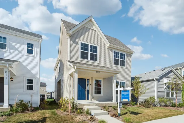 $425,500 | 803 Station Boulevard, Elburn, IL 60119