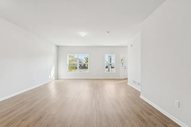 $425,500 | 803 Station Boulevard, Elburn, IL 60119