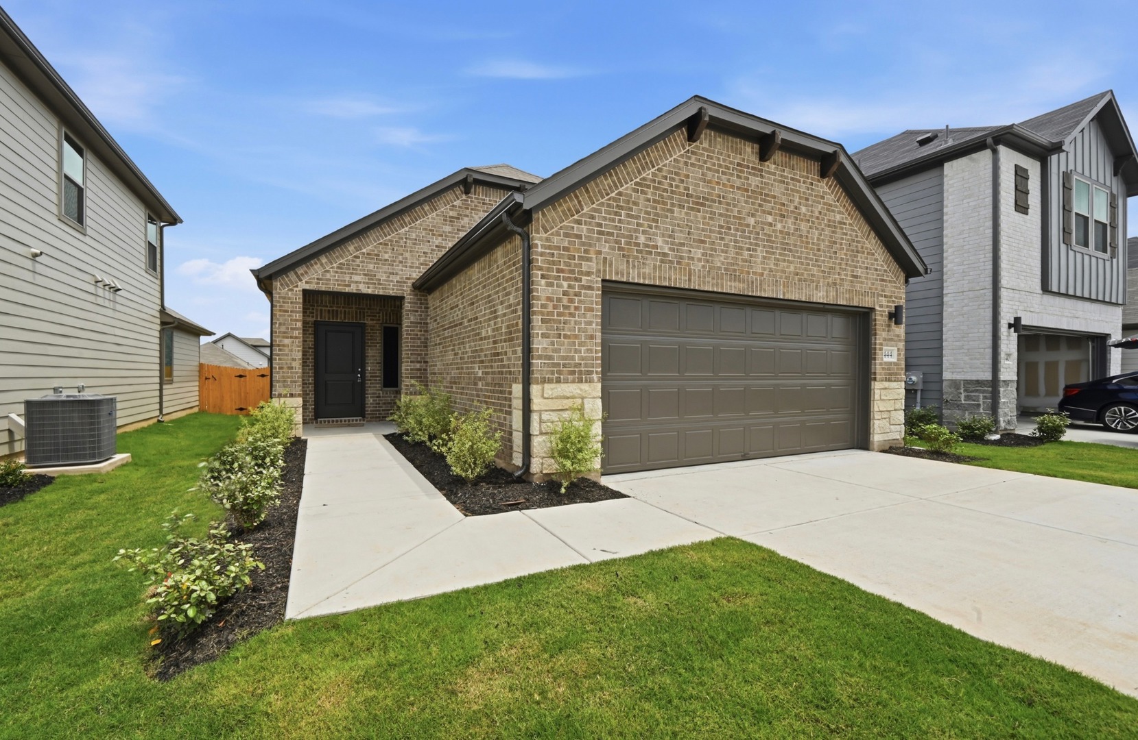 444 Lucky Avenue Elgin, TX 78621 - Photo 1 of 35
